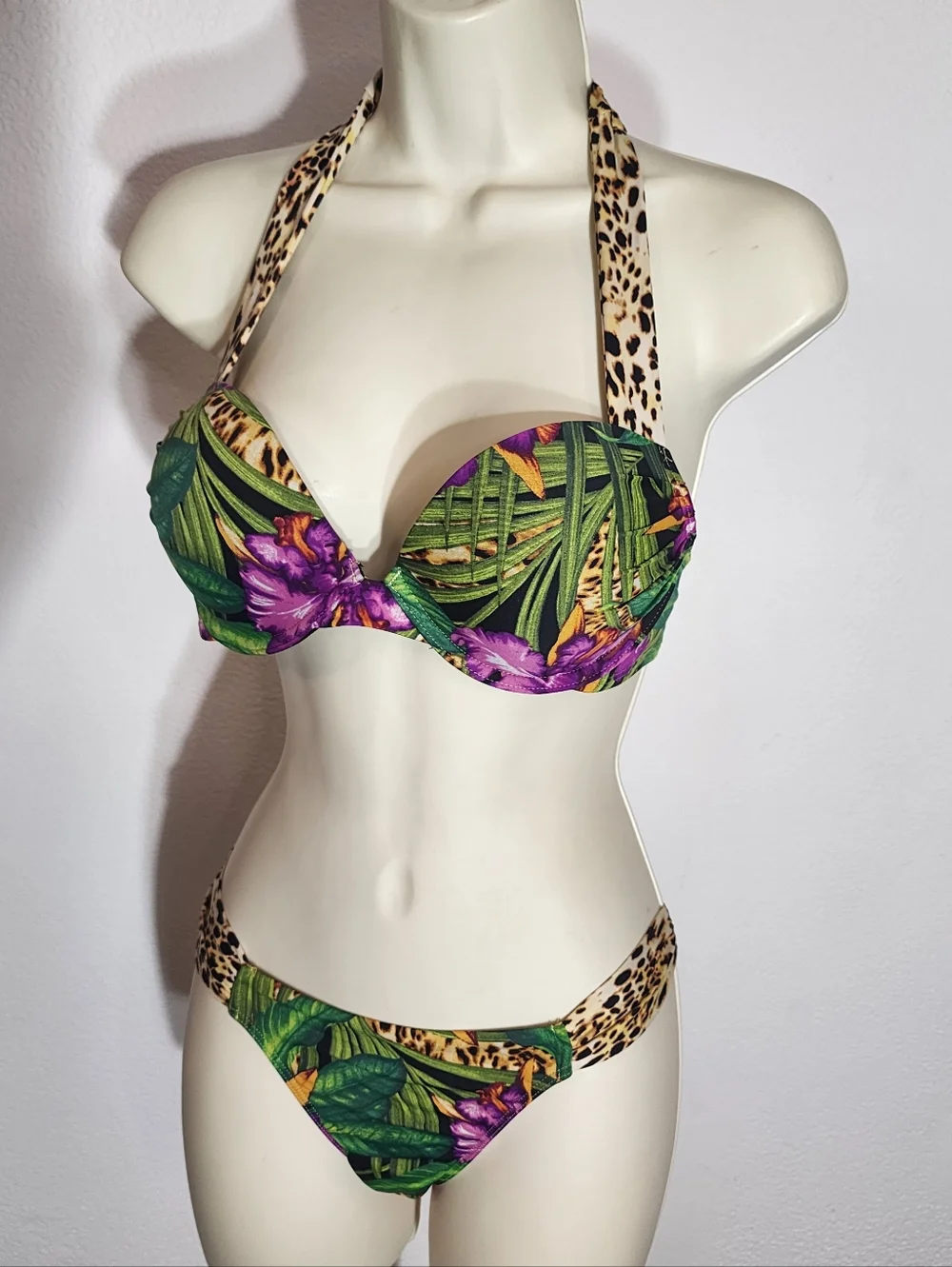 Victoria's Secret Bikini Bombshell Tropical Leaf & Leaopard Green Size 34B - Picture 3 of 15